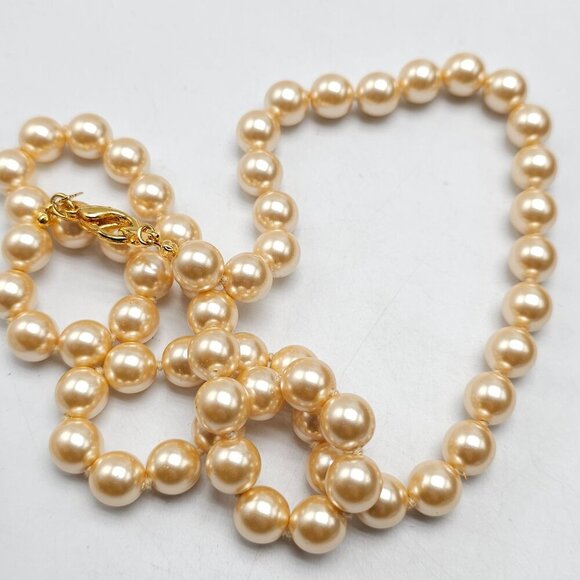 Joan Rivers Champagne Faux Pearl Beaded Necklace 27" Elegant Design - Picture 3 of 4